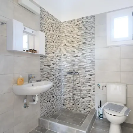 Palm Apartment Perissa (Santorini)