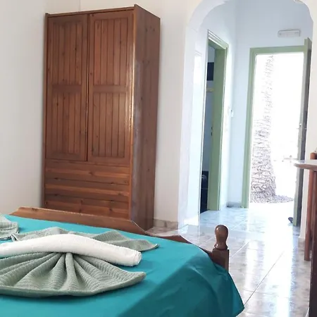 Palm Apartment *